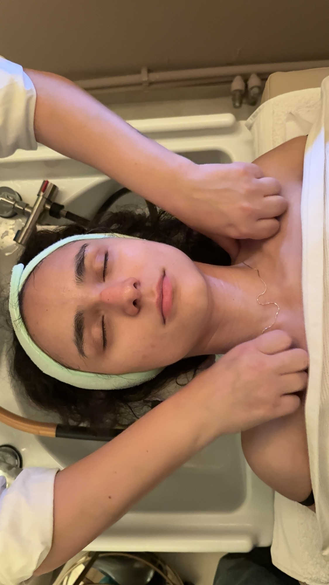 Tratamento facial na Melas Spa